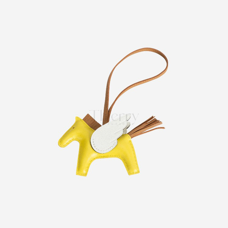 Rodeo PM charm 50