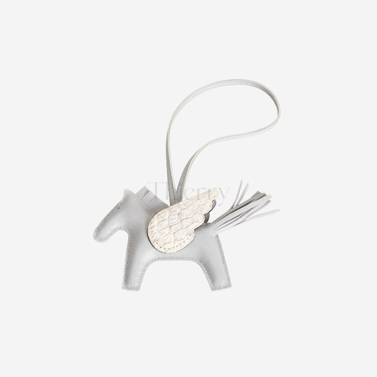 Rodeo PM charm (Touch) 29