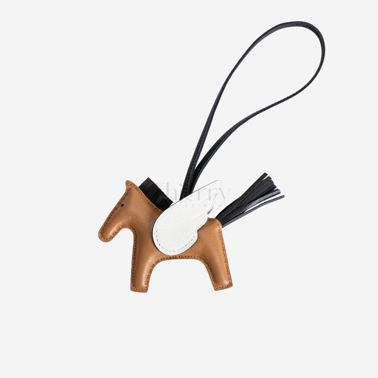 Rodeo PM charm 2