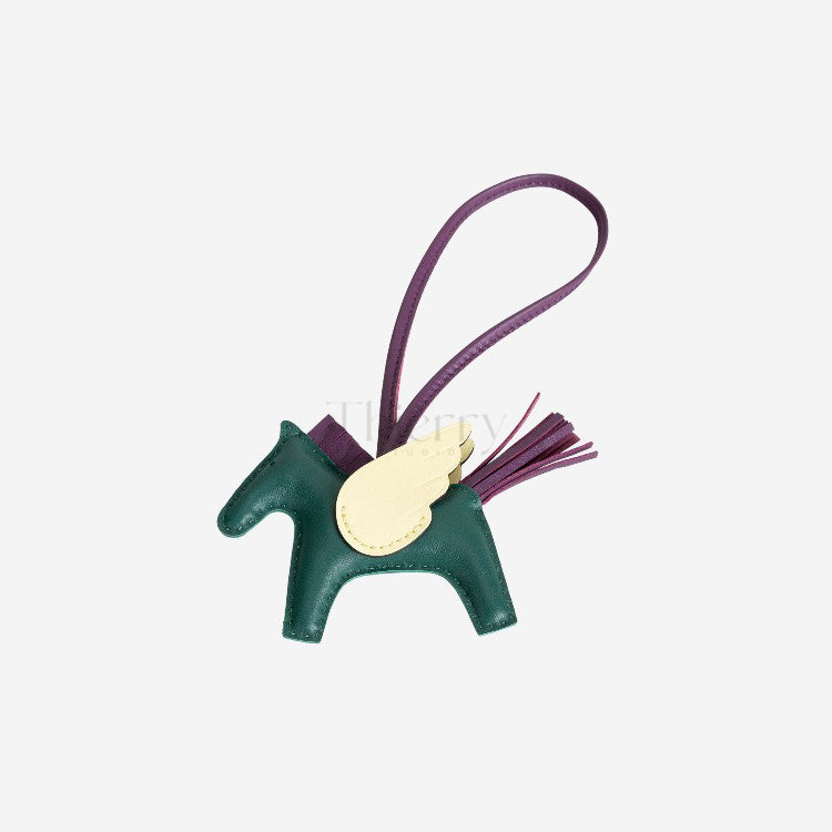 Rodeo PM charm 29