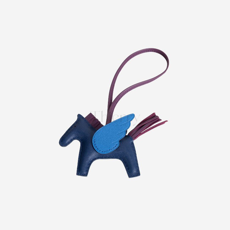 Rodeo PM charm 62